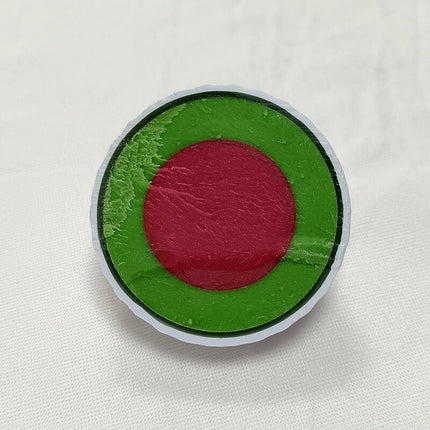 Close-up of Eliteshine 4-piece Surlyn tournament golf ball dimple pattern and cover
